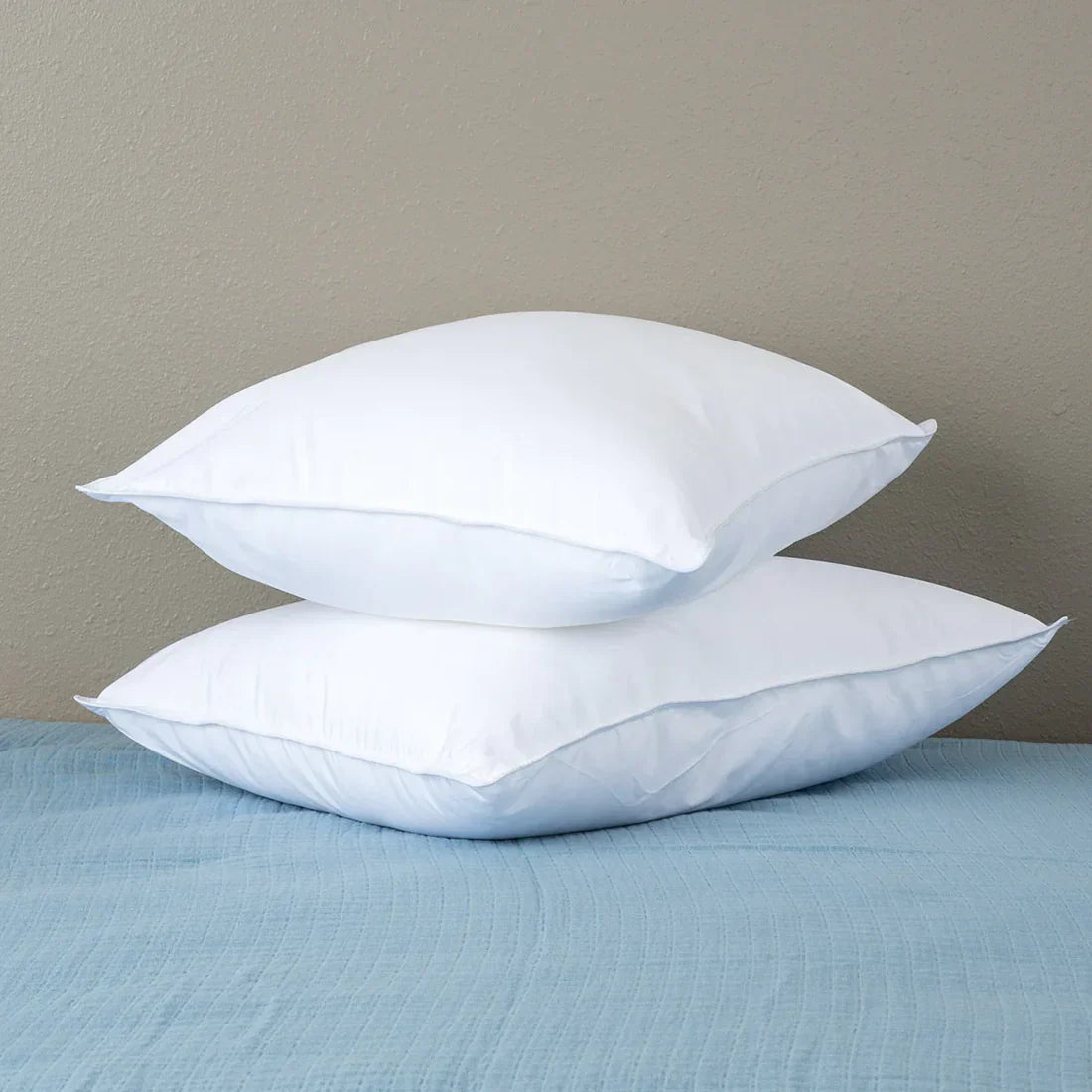 Luxury Down Feather 3 Pillows